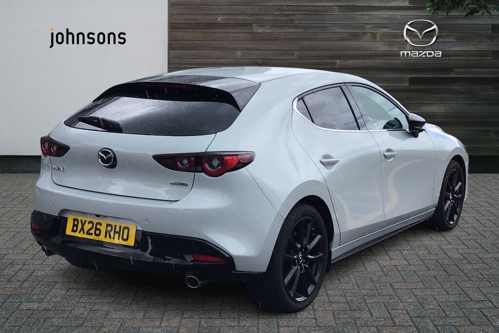 Mazda 3 2.5 E-skyactiv G Mhev 140 Homura Red #5