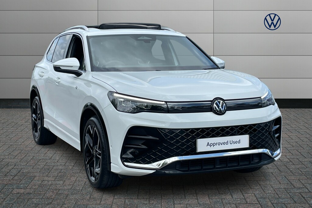 Volkswagen Tiguan 1.5 Etsi 150 R-line Dsg White