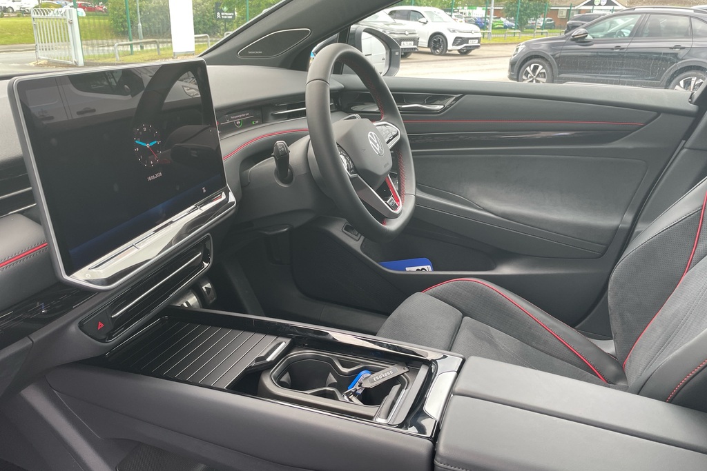 Volkswagen ID.7 250Kw 4Motion Gtx Plus 86Kwh DL75FXF Black #2