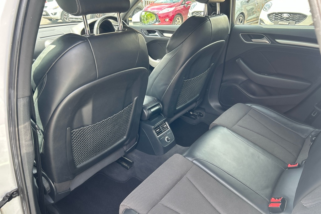 Audi A3 2.0 Tdi S Line Grey #51