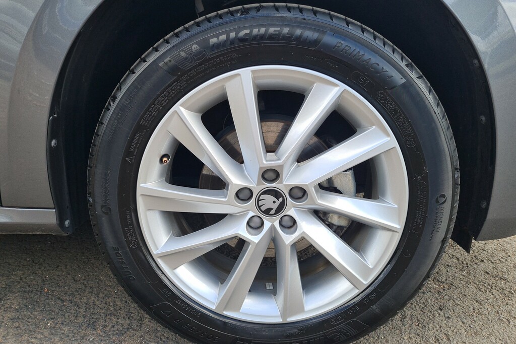 Skoda Kamiq 1.0 Tsi Se Edition Grey #5