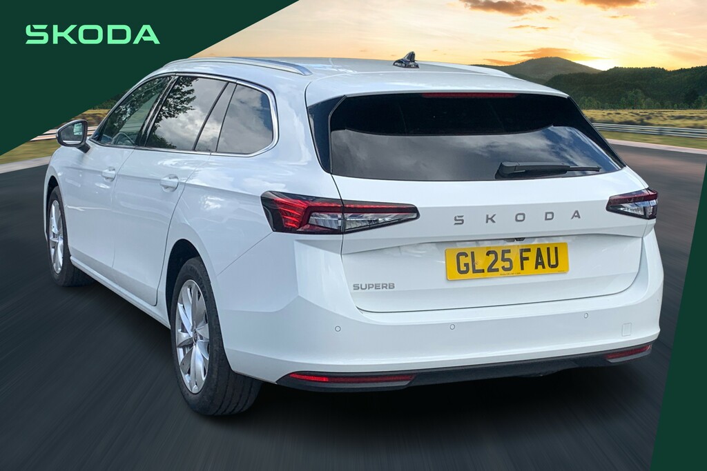 Skoda Superb 2.0 Tdi Se Technology Dsg GL25FAU White #5