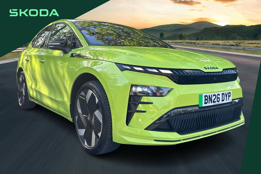 Skoda ENYAQ 250Kw Vrs 84Kwh 4X4 Green