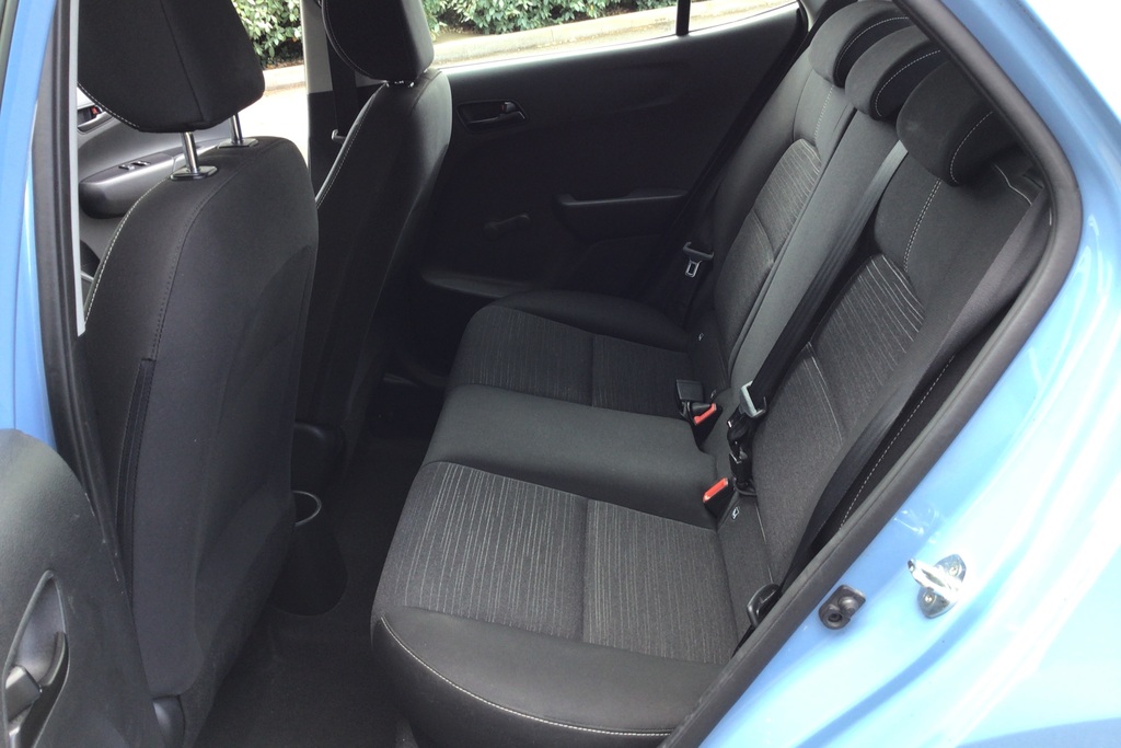 Kia Picanto 1.25 Gt Line Black #17