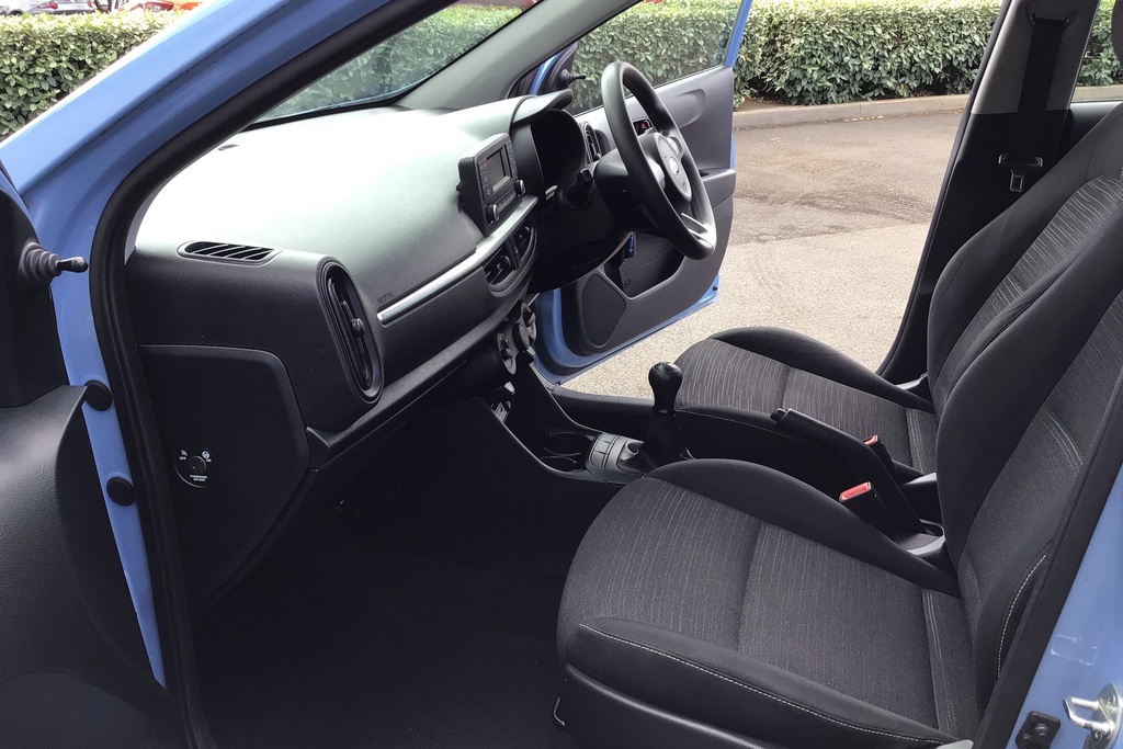 Kia Picanto 1.25 Gt Line Black #16