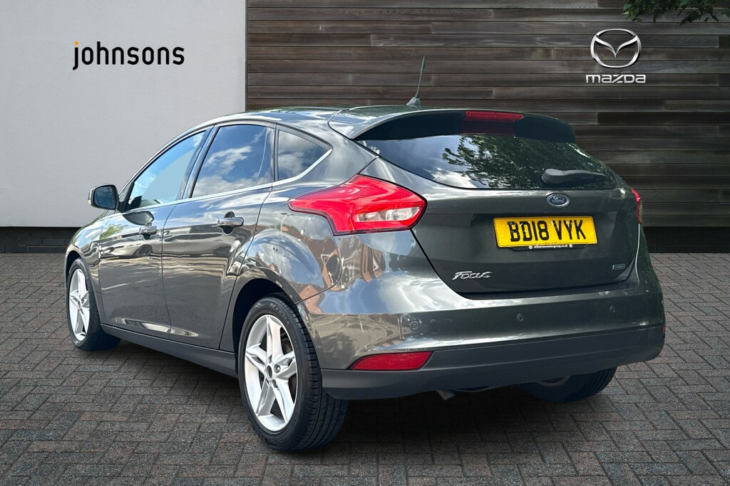 Ford Focus 1.0 Ecoboost 125 Titanium Grey #2