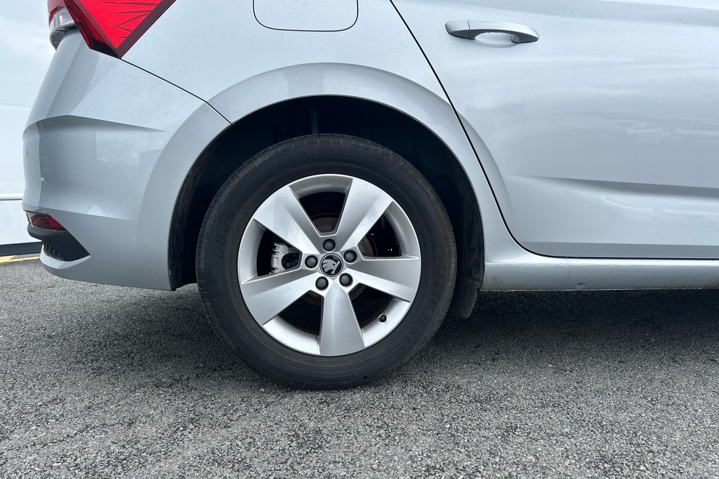 Skoda Scala 1.0 Tsi 95 Se Edition Silver #5