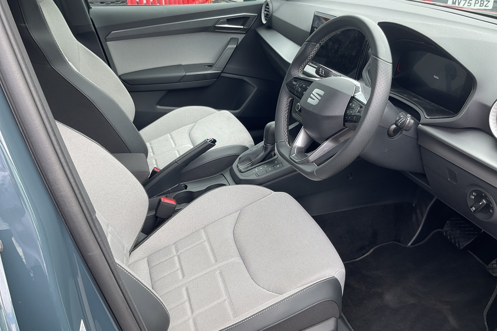 Seat Arona 1.0 Tsi 115 Fr First Edition Dsg MV75PBU Blue #2