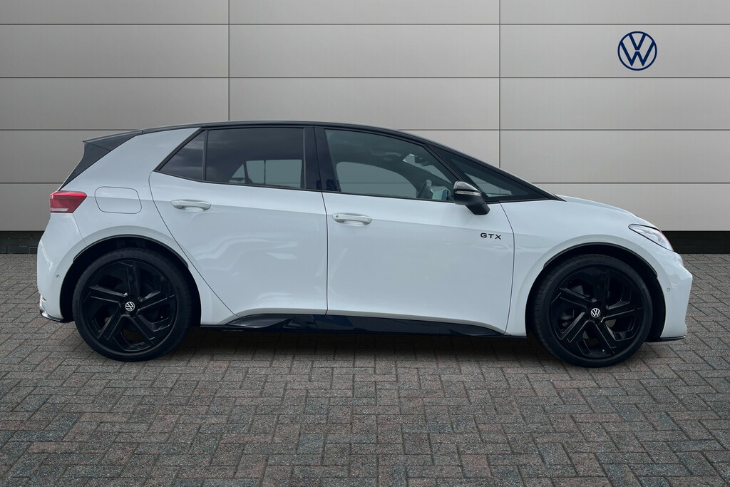 Volkswagen ID.3 240Kw Gtx Performance 79Kwh Black #4