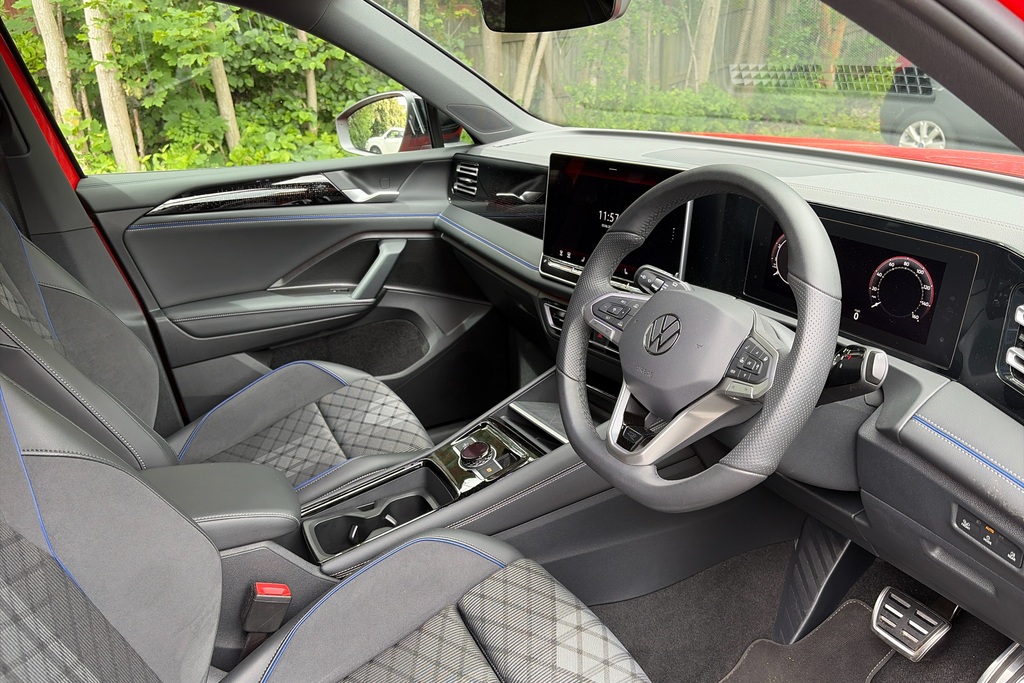 Volkswagen Tiguan 1.5 Etsi 150 R-line Dsg Red #6
