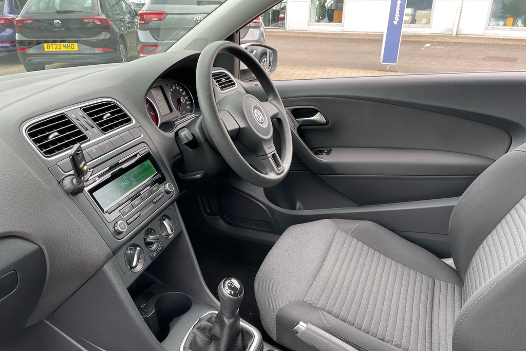 Volkswagen Polo 1.2 60 Match White #2