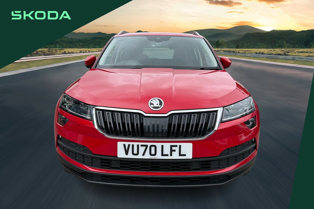 Skoda Karoq Edition Black #7