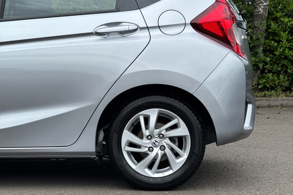 Honda Jazz Hatchback Silver #15