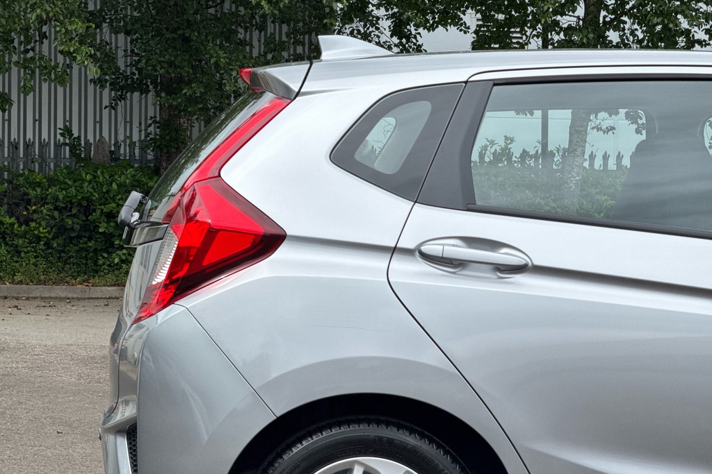Honda Jazz Hatchback Silver #28