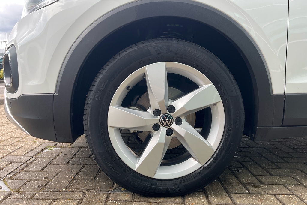 Volkswagen T-Cross 1.5 Tsi Evo Sel Dsg White #5