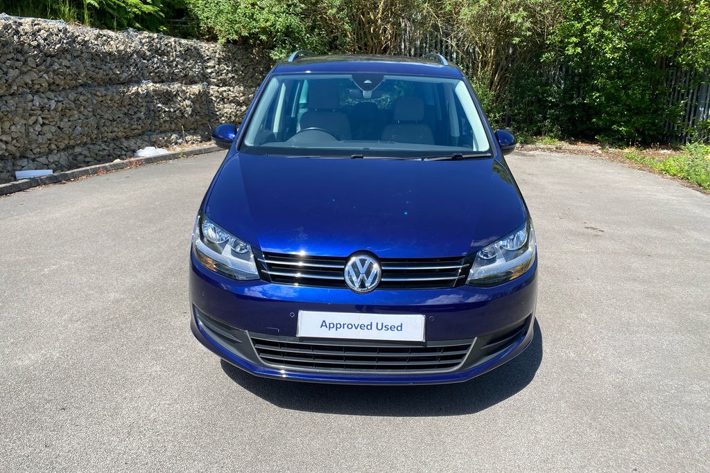 Volkswagen Sharan Mpv Blue #14