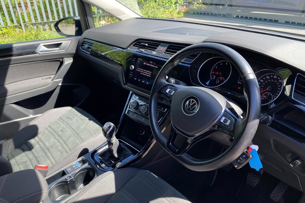 Volkswagen Touran 1.5 Tsi Evo Sel Grey #6