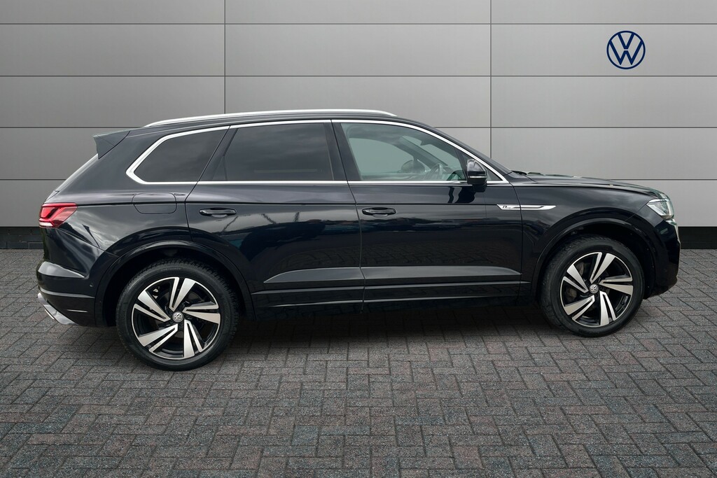 Volkswagen Touareg 3.0 V6 Tdi 4Motion R-line Tech Tip Black #4