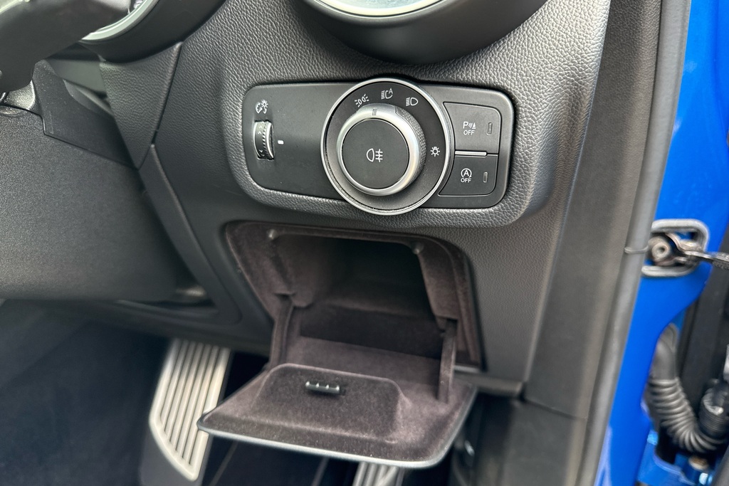 Alfa Romeo Stelvio 2.0 Turbo 280 Speciale Blue #37