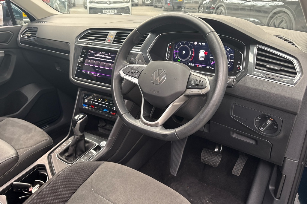 Volkswagen Tiguan 1.5 Tsi 150 Elegance Dsg CA23KGZ Blue #6
