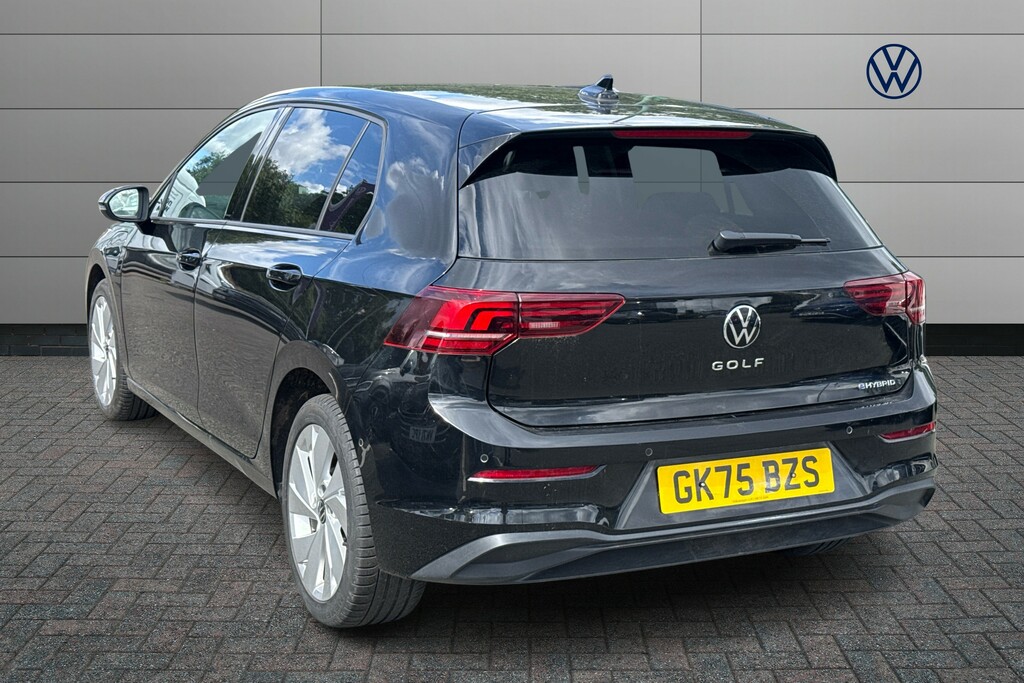 Volkswagen Golf 1.5 Tsi 204 Match Ehybrid Dsg GK75BZS Black #3