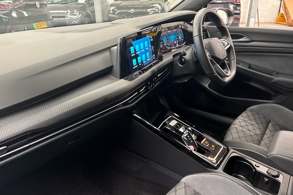 Volkswagen Golf 1.5 Etsi 150 Black Edition Dsg LM24YMK Grey #2