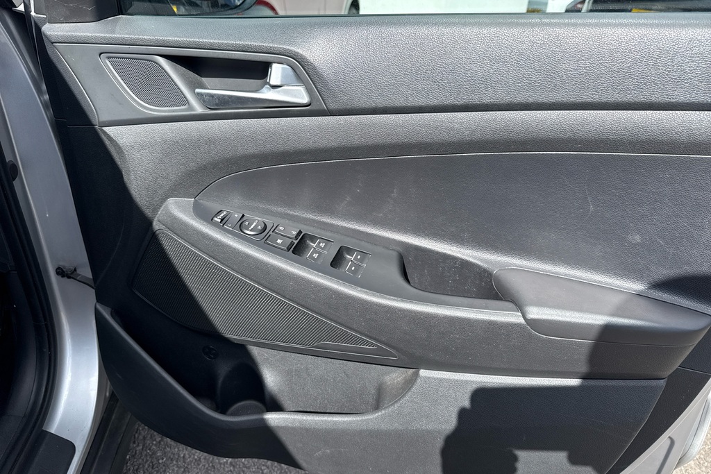 Hyundai Tucson Se Nav Blue #32
