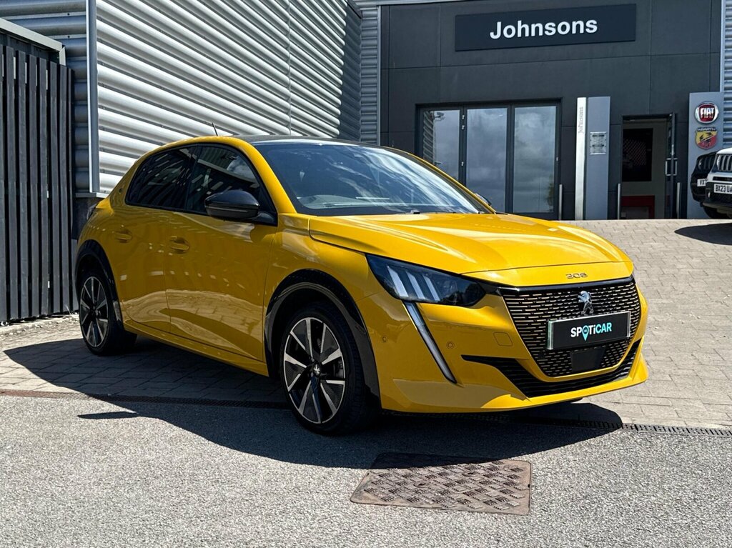 Peugeot e-208 50Kwh Gt 7Kw Charger Yellow #4