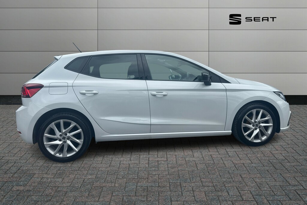 Seat Ibiza 1.0 Tsi 95 Fr YK74PYB White #4