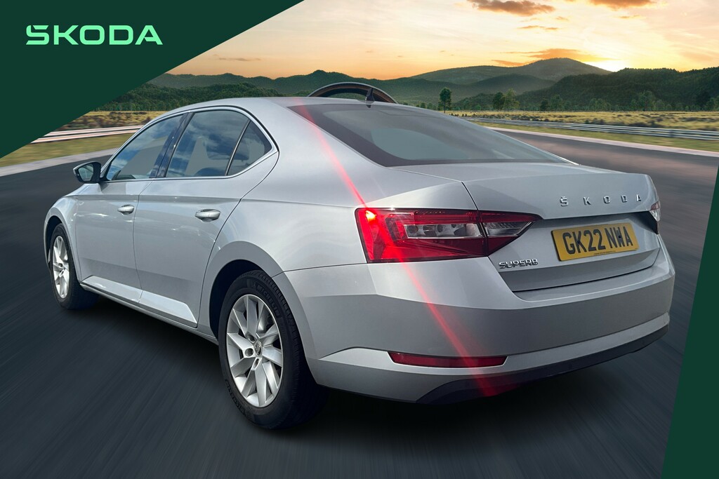 Skoda Superb 1.5 Tsi Se Dsg Silver #3
