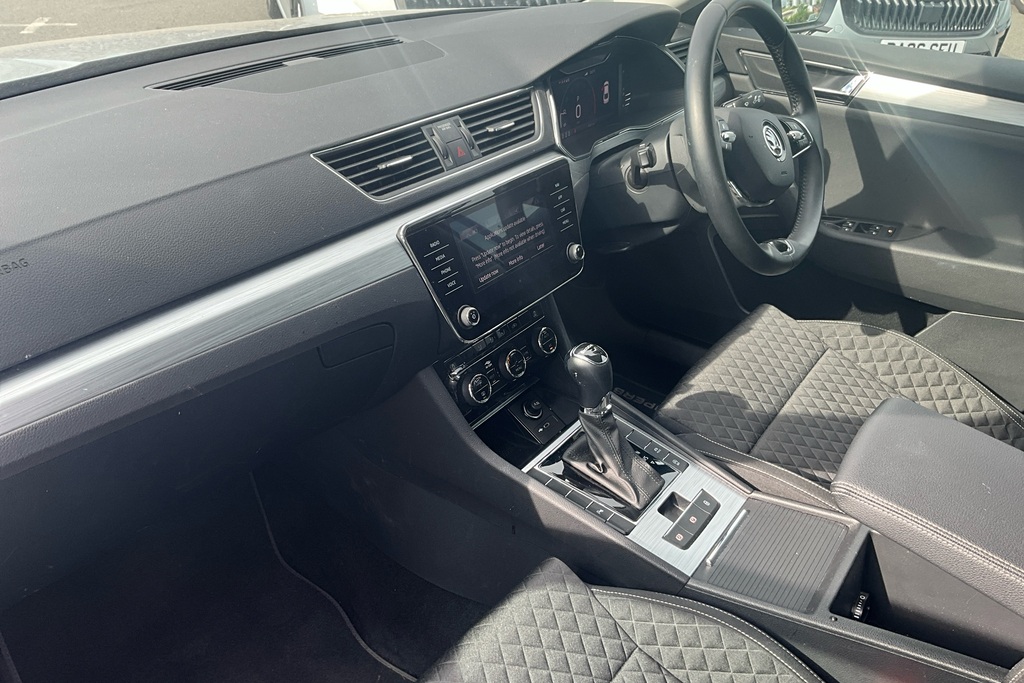 Skoda Superb 1.5 Tsi Se Dsg Silver #2