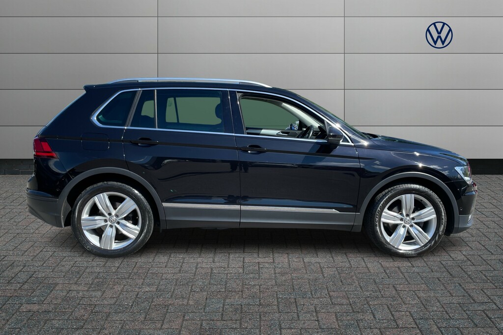 Volkswagen Tiguan 2.0 Tdi 150 Match Black #4