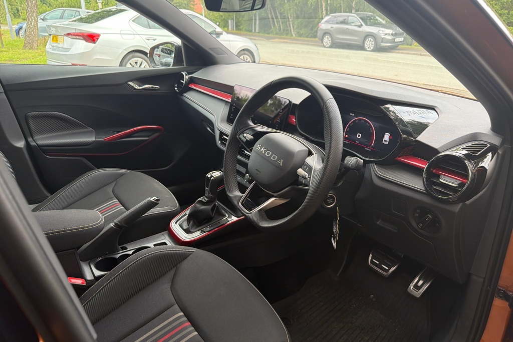 Skoda Fabia 1.0 Tsi 116 Monte Carlo Edition Dsg DY26EXG Black #6