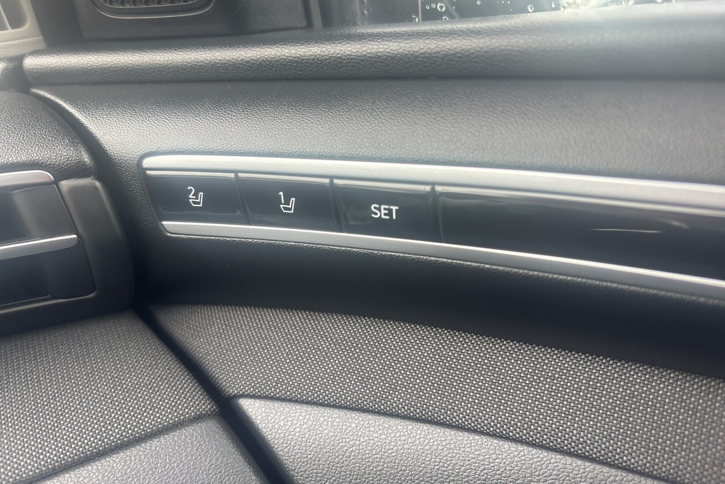 Hyundai Tucson Se Connect Black #19