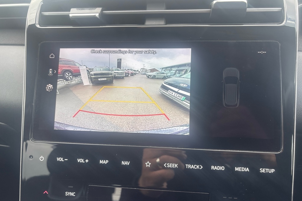 Hyundai Tucson Se Connect Black #18
