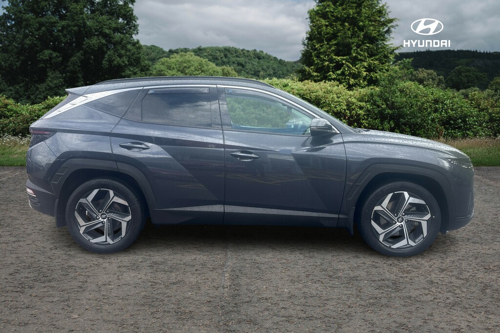 Hyundai Tucson Se Connect Black #8