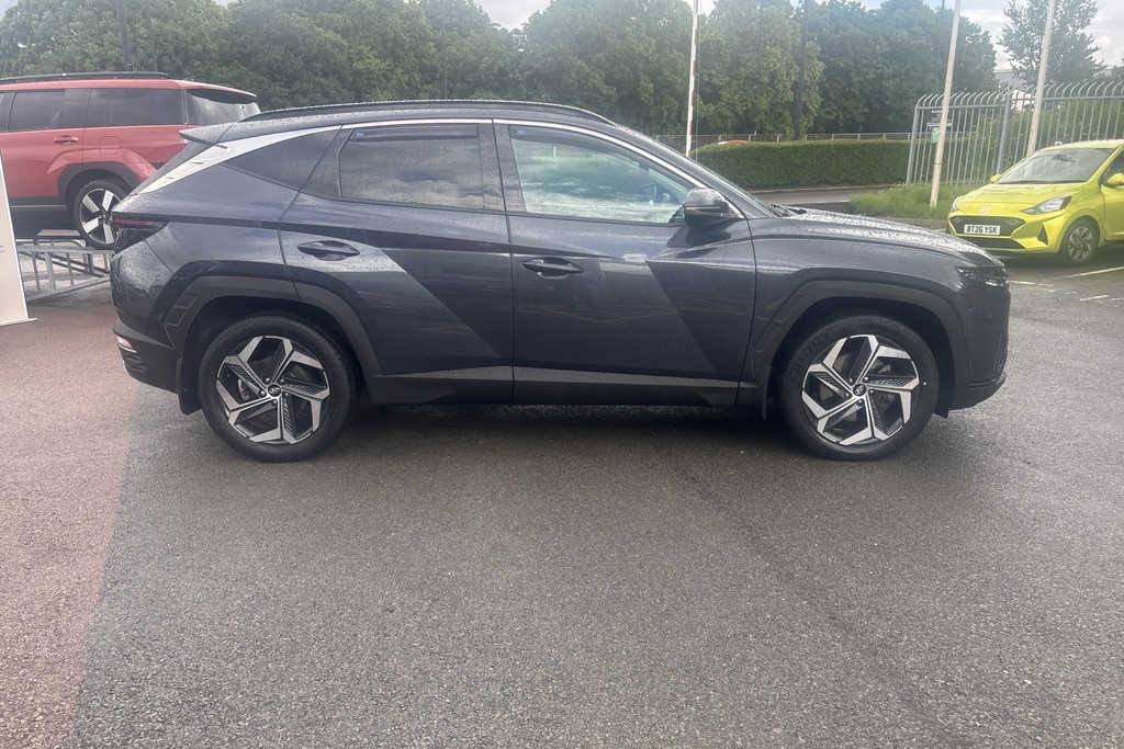 Hyundai Tucson Se Connect Black #24