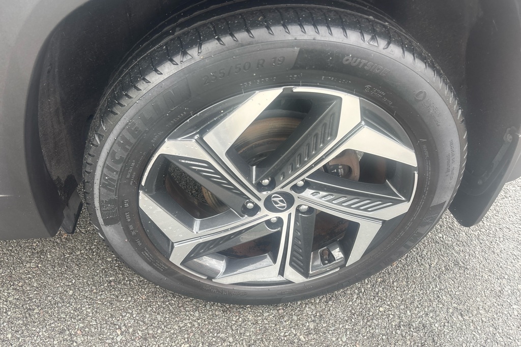 Hyundai Tucson Se Connect Black #47