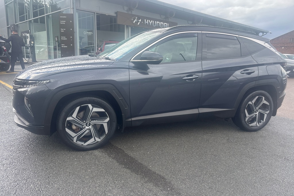 Hyundai Tucson Se Connect Black #32