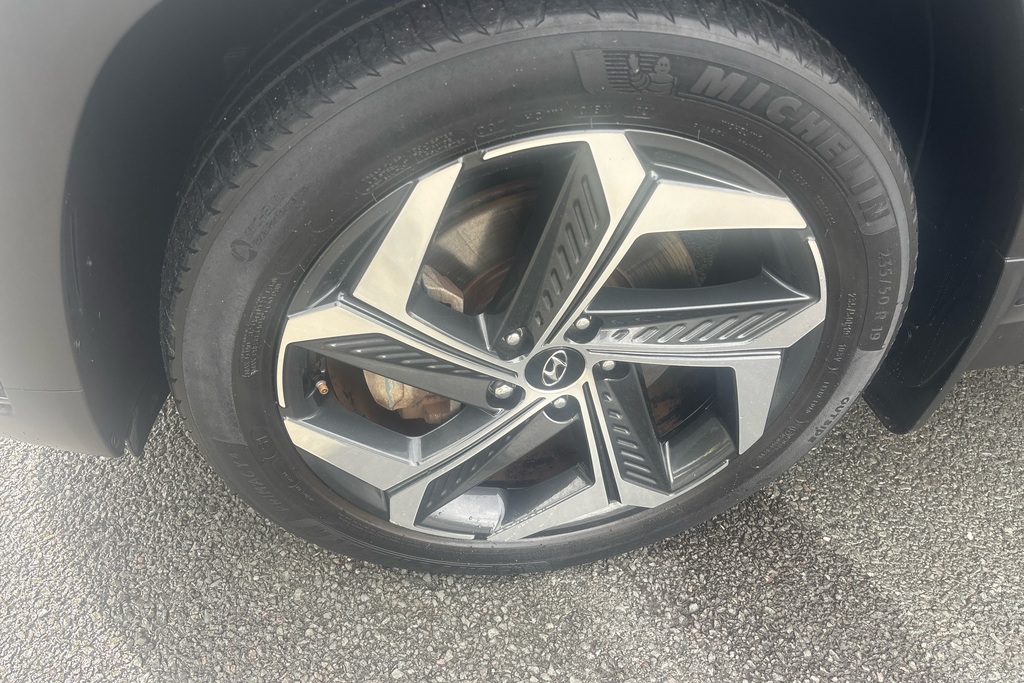 Hyundai Tucson Se Connect Black #46