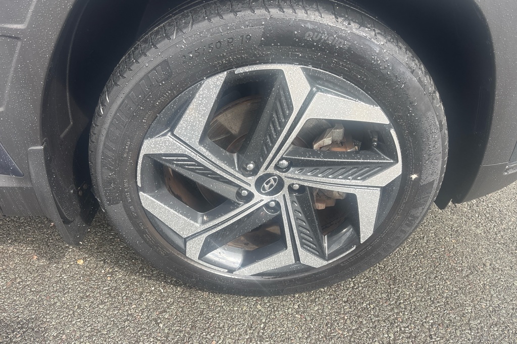 Hyundai Tucson Se Connect Black #45