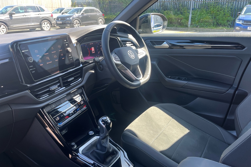 Volkswagen T-Roc 1.0 Tsi 115 Style Design Black #2