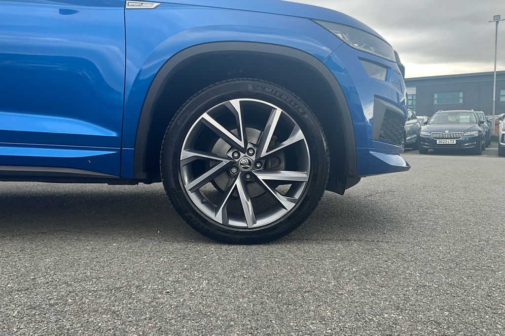 Skoda Kodiaq 1.5 Tsi Sport Line Dsg 7 Seat DG23LRJ Blue #5