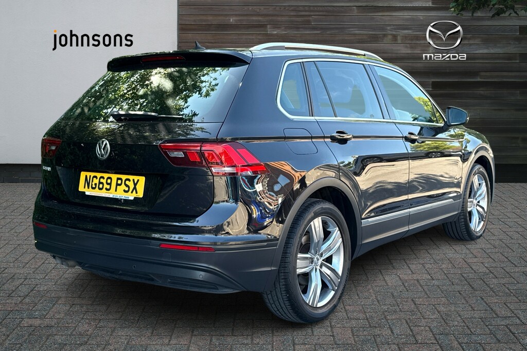 Volkswagen Tiguan 2.0 Tdi 150 Match Dsg NG69PSX Black #5