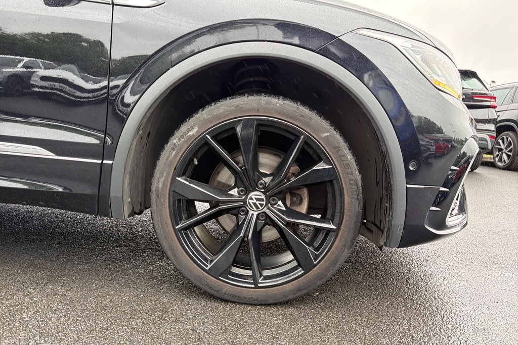 Volkswagen Tiguan Allspace 1.5 Tsi R-line Dsg SA22LXV Black #5