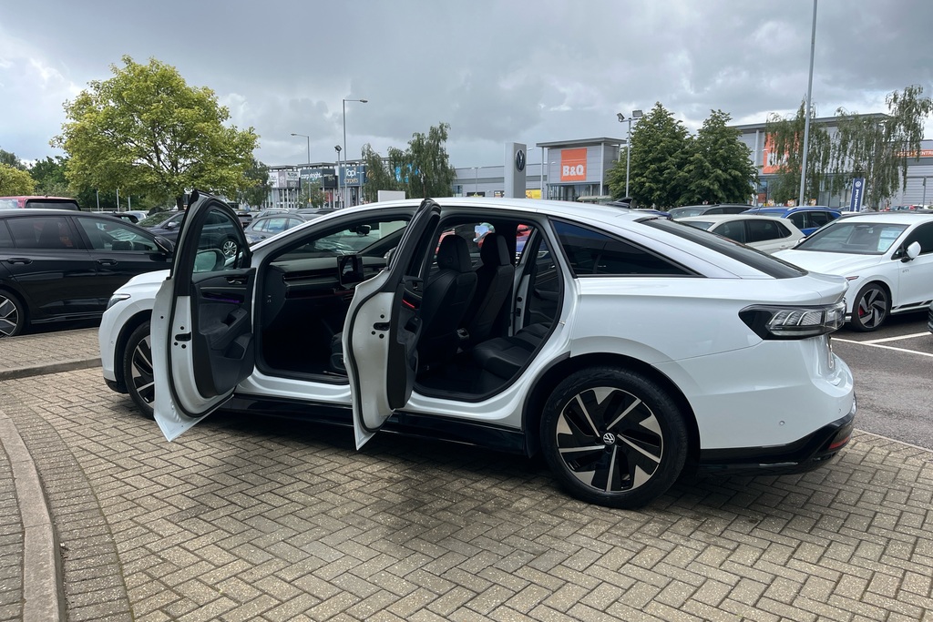 Volkswagen ID.7 Match Pro Plus Blue #52