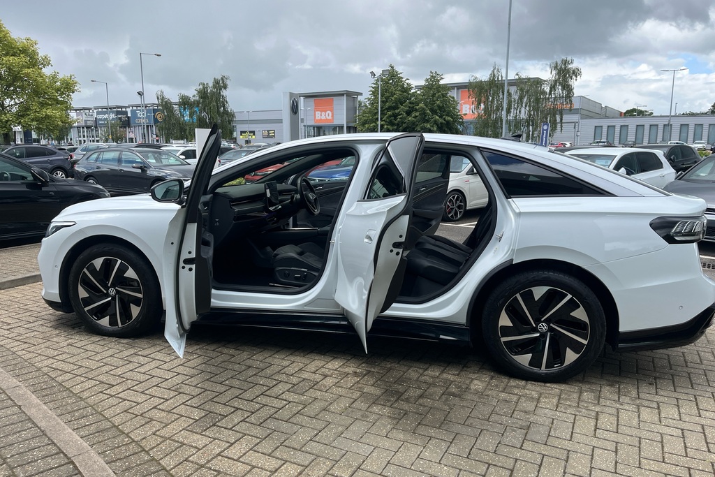Volkswagen ID.7 Match Pro Plus Blue #53