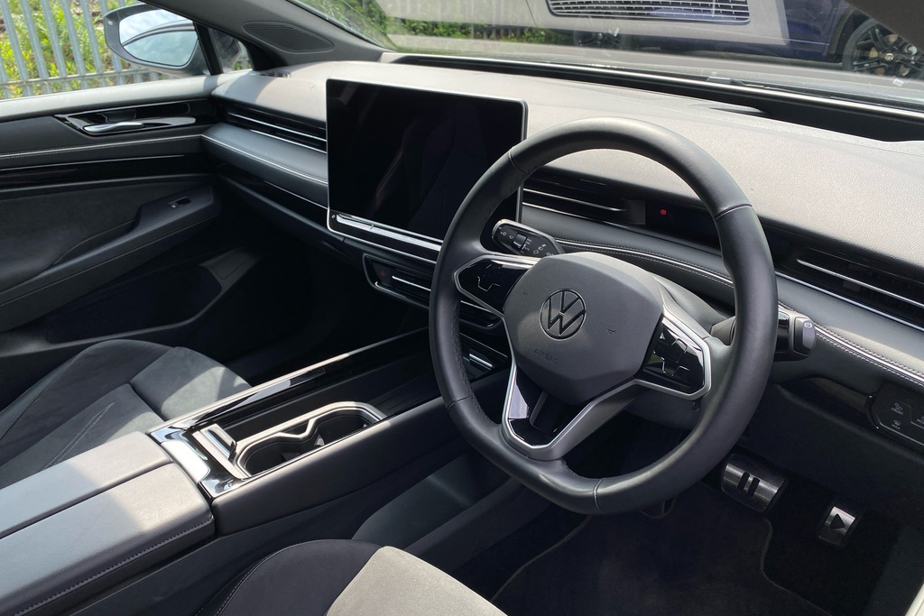 Volkswagen ID.7 210Kw Match Pro Plus 77Kwh MT25WNJ Black #6