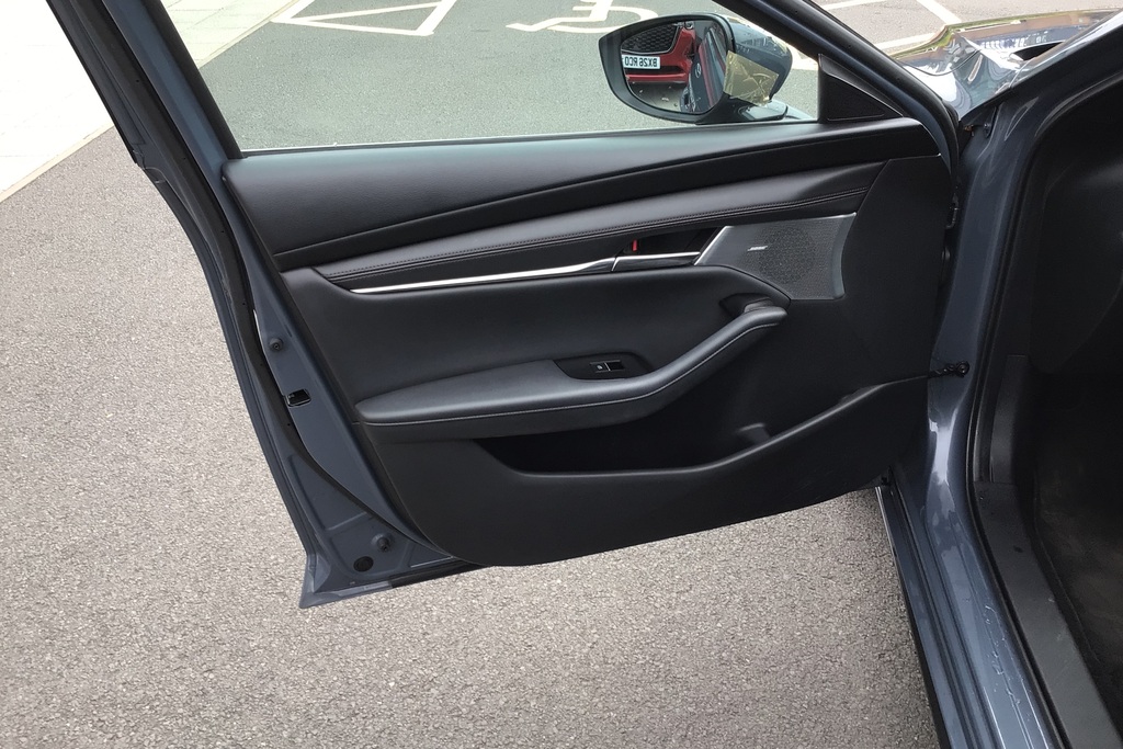 Mazda 3 2.0 E-skyactiv-x Mhev Sport Lux Hatchback Petr  #41