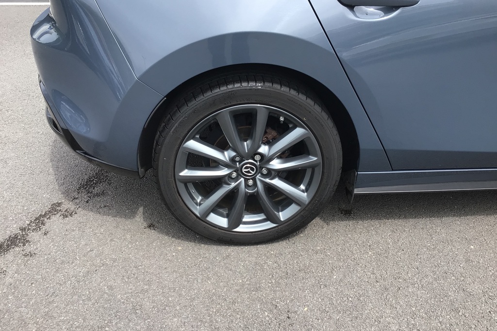 Mazda 3 2.0 E-skyactiv-x Mhev Sport Lux Hatchback Petr  #7